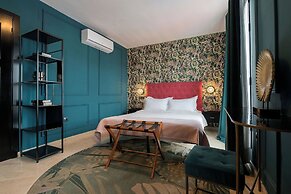 Boutique Suites