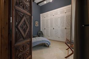 Boutique Suites