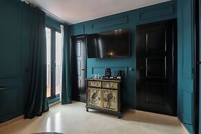 Boutique Suites