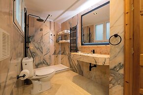 Boutique Suites