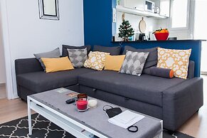 Cozy apt in Central Athens with view