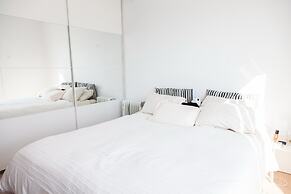 Cozy apt in Central Athens with view