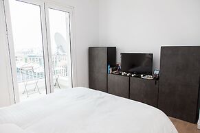 Cozy apt in Central Athens with view