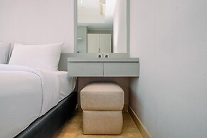 Elegant And Comfy 2Br At Menteng Park Apartment