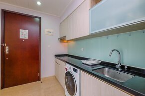 Elegant And Comfy 2Br At Menteng Park Apartment