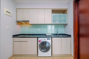 Elegant And Comfy 2Br At Menteng Park Apartment