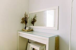 Spacious And Nice 2Br Apartment At Mediterania Palace Residence