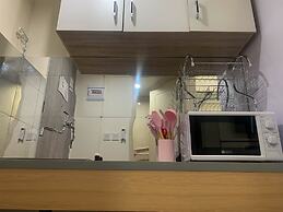 Homey And Compact Studio Apartment Osaka Riverview Pik 2