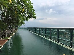 Vibrant Luxurious 2Br Apartment At Aryaduta Residence Connected To Cit