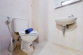 Homey And Elegant Studio Amazana Serpong Apartment