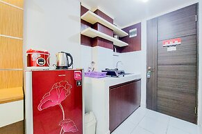 Homey And Elegant Studio Amazana Serpong Apartment