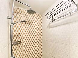 Comfort Minimalist Studio At 3Rd Floor Grand Asia Afrika Apartment