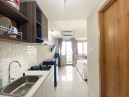 Well Furnished And Cozy Studio At Gateway Park Lrt City Bekasi Apartme