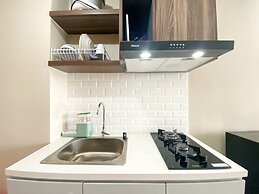 Well Furnished And Cozy Studio At Gateway Park Lrt City Bekasi Apartme