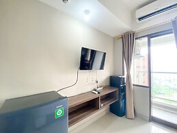 Well Furnished And Cozy Studio At Gateway Park Lrt City Bekasi Apartme