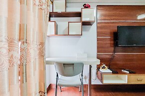 Good And Clean Studio Room Serpong Greenview Apartment