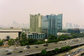 Homey And Minimalist Studio Room At Gp Plaza Apartment