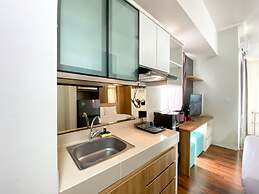 Modern Look And Warm Studio At Vasanta Innopark Apartment