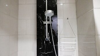 Homey And Tidy Studio At Supermall Mansion Apartment