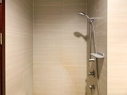 Modern And Comfort Design Studio Room At West Vista Apartment