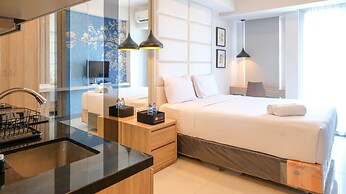 Cozy Livng Studio Connected With Mall At Supermall Mansion Apartment