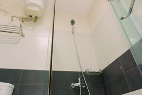 Warm And Minimalist 1Br Apartment At Scientia Residence