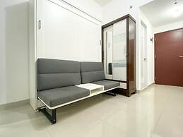 Restful And Tidy Studio Sayana Bekasi Apartment