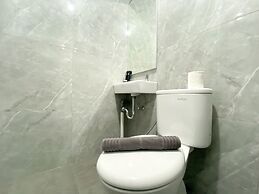 Restful And Tidy Studio Sayana Bekasi Apartment