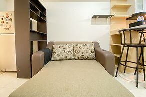 Modern And Homey 2Br At Springlake Summarecon Bekasi Apartment