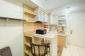 Modern And Homey 2Br At Springlake Summarecon Bekasi Apartment