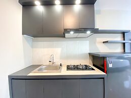 Comfy Studio At Gateway Park Lrt City Bekasi Apartment