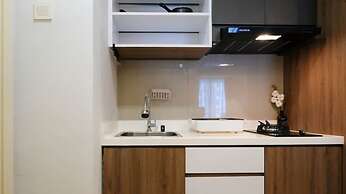 Aesthetic 2Br Connected To Mall At Supermall Mansion Apartment