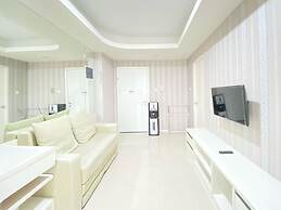 Spacious And Minimalist 2Br Apartment At Parahyangan Residence