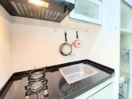 Spacious And Minimalist 2Br Apartment At Parahyangan Residence