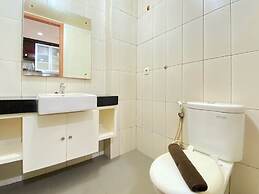 Warm And Cozy Studio At Dago Suites Apartment