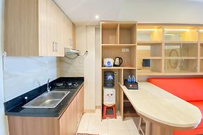 Best Homey And Nice 2Br At Springalake Summarecon Bekasi Apartment