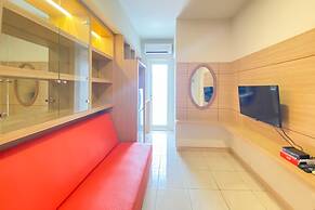 Best Homey And Nice 2Br At Springalake Summarecon Bekasi Apartment