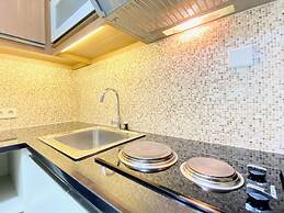 Cozy 1Br At Tamansari La Grande Apartment