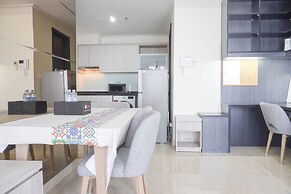 Elegant And Comfy 2Br With Private Lift At Menteng Park Apartment