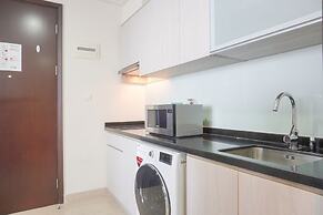Elegant And Comfy 2Br With Private Lift At Menteng Park Apartment