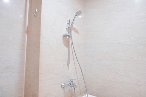 Elegant And Comfy 2Br With Private Lift At Menteng Park Apartment