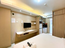 Cozy And Comfy Studio At Bassura City Apartment