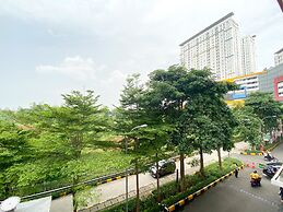 Cozy And Comfy Studio At Bassura City Apartment