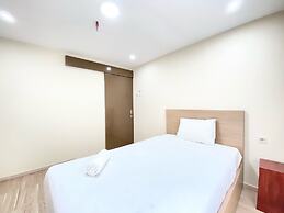Spacious 2Br Apartment At Grand Asia Afrika
