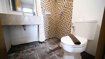 Spacious 3Br Apartment Connected To Cito Mall At Aryaduta Residence Su