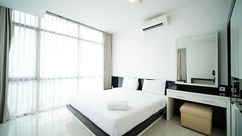 Spacious 3Br Apartment Connected To Cito Mall At Aryaduta Residence Su