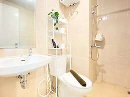 Cheerful And Homey 2Br Apartment At Parahyangan Residence