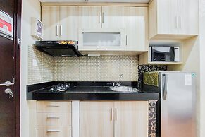 Comfortable And Simply Studio Room Casa De Parco Apartment