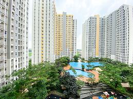 Elegant And Comfy 2Br Springlake Summarecon Bekasi Apartment Near Summ