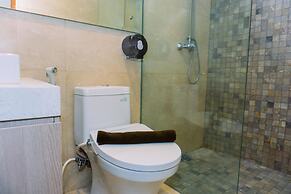 Spacious 3BR Apartment At 8th Floor Veranda Residence Puri